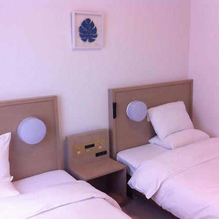 Smile Hotel Okinawa Naha  Bagian luar foto
