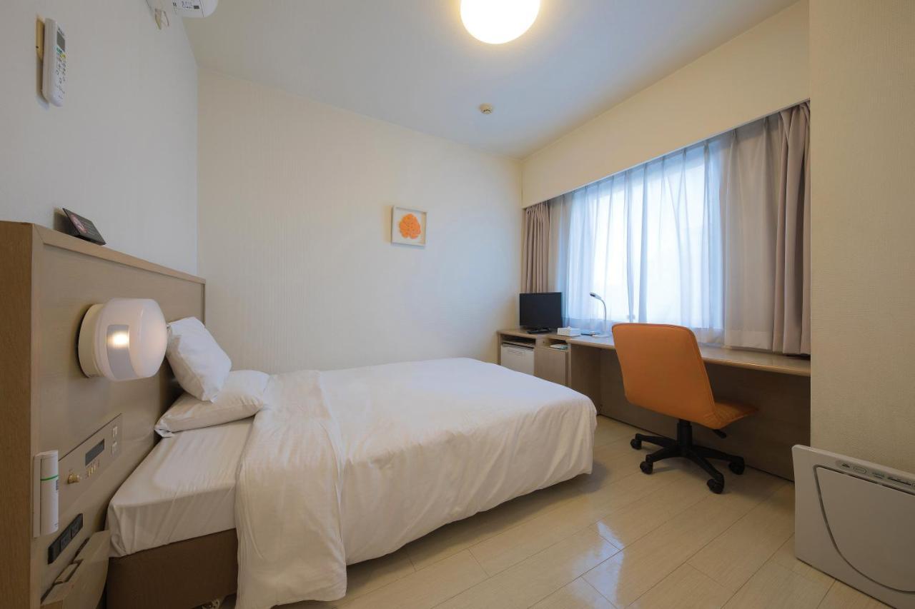 Smile Hotel Okinawa Naha  Bagian luar foto