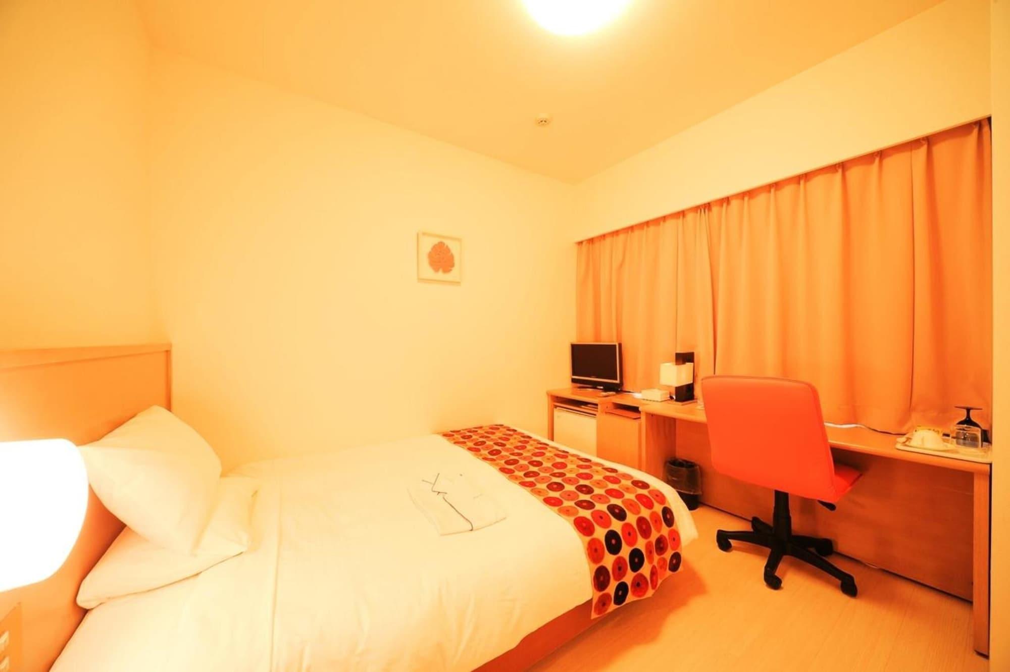 Smile Hotel Okinawa Naha  Bagian luar foto